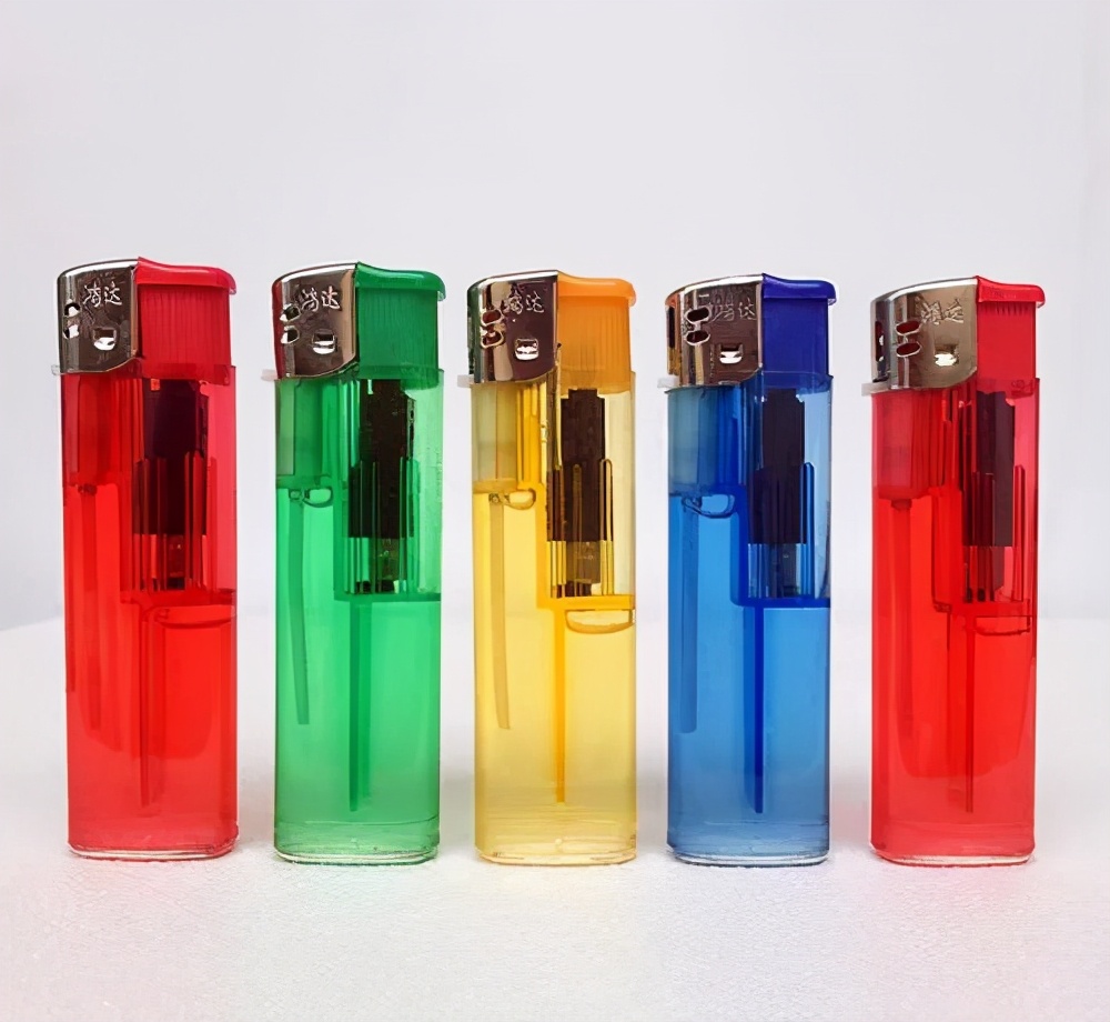 负离子吹风机跟普通的有什么区别,负离子吹风机是真的假的