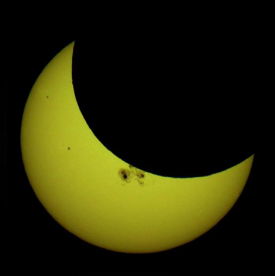 日食由来,日食是多少年一次的