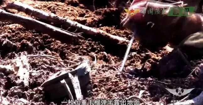 军礼的震撼瞬间,最动容的军礼