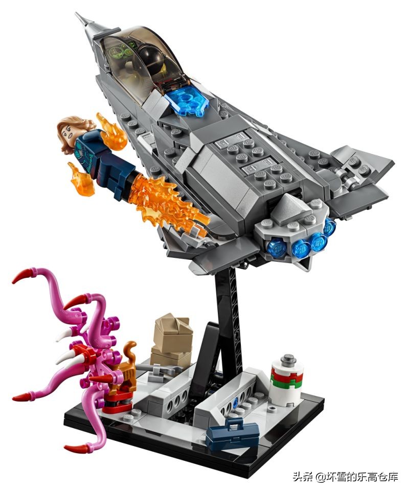 乐高惊奇队长拼砌包测评,惊奇队长噬元兽吞了宇宙魔方