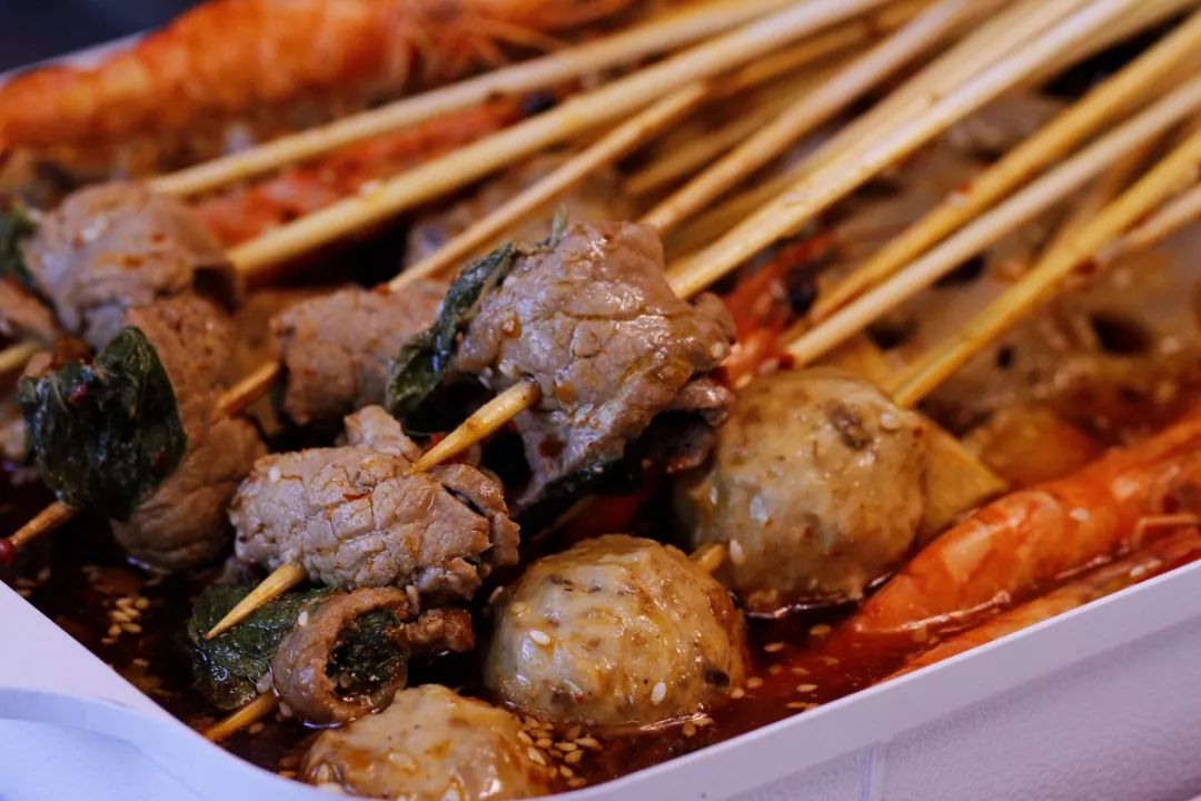 小雪节气为啥要吃火锅,小雪节气适合吃羊肉吗