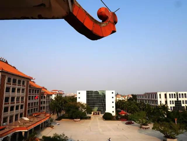 龙华最美高中,海口十大最有名的高中排行榜