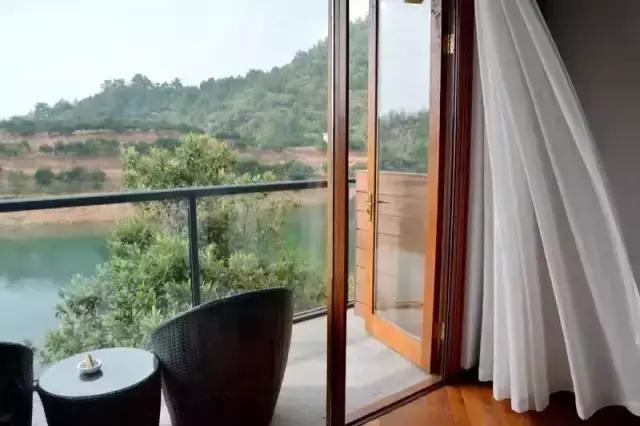 40岁大叔钓鱼,40岁大叔买下一座岛