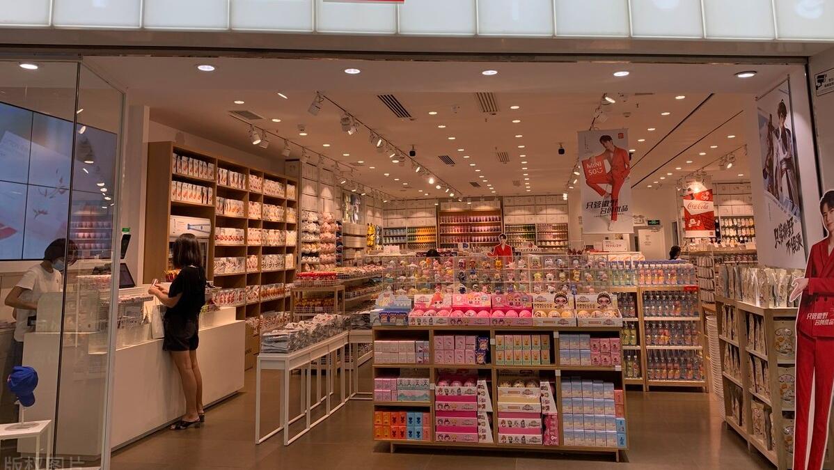 取代“实体门店与网店”，下一个造富风口，在社交媒体平台上