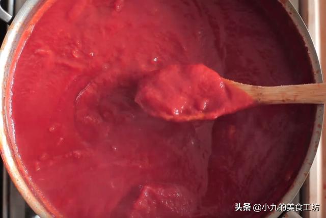 1分钟教会你自制番茄酱，无任何添加剂，鲜香酸爽，比买的还正宗