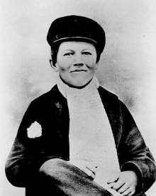 什么时候爱迪生发明电灯,电灯到底是不是爱迪生发明