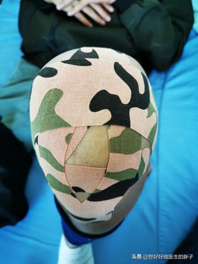 为什么春季膝关节比平时疼得厉害,膝关节凉嗖嗖的疼是什么病