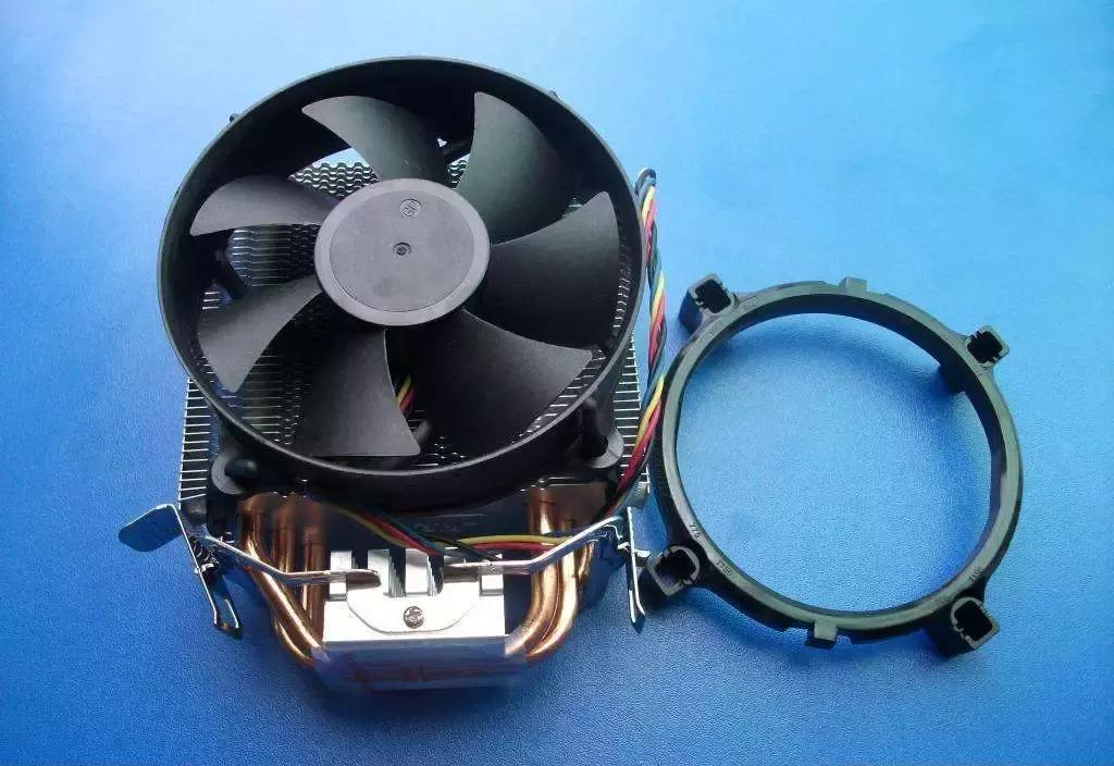 怎么区别cpu散热器是水冷还是风冷,风冷散热器和水冷散热器哪个好