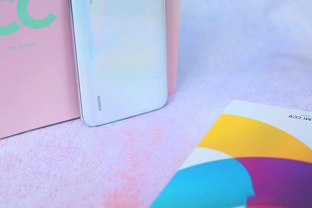 「新闻资讯」小米CC昨晚发布，比邻优选官网价现货发售，顺丰包邮