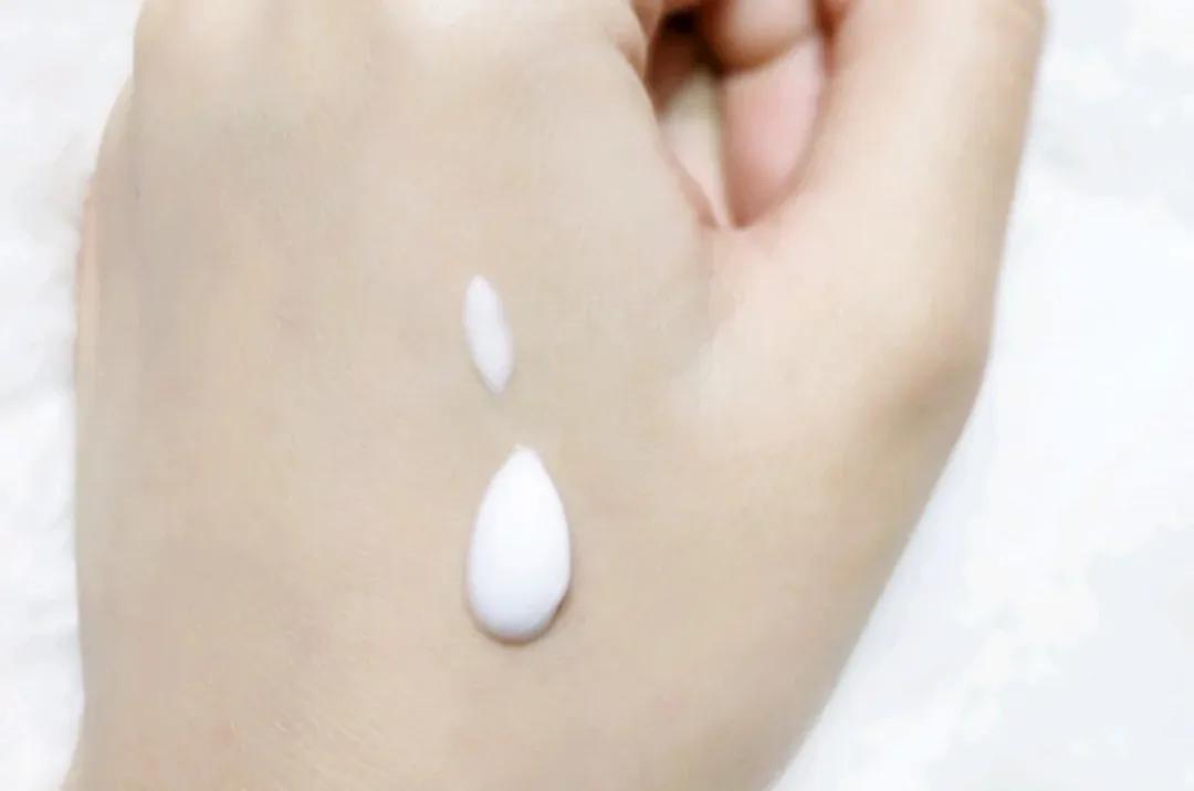 推荐水乳油皮痘肌秋冬季,混油皮夏季水乳