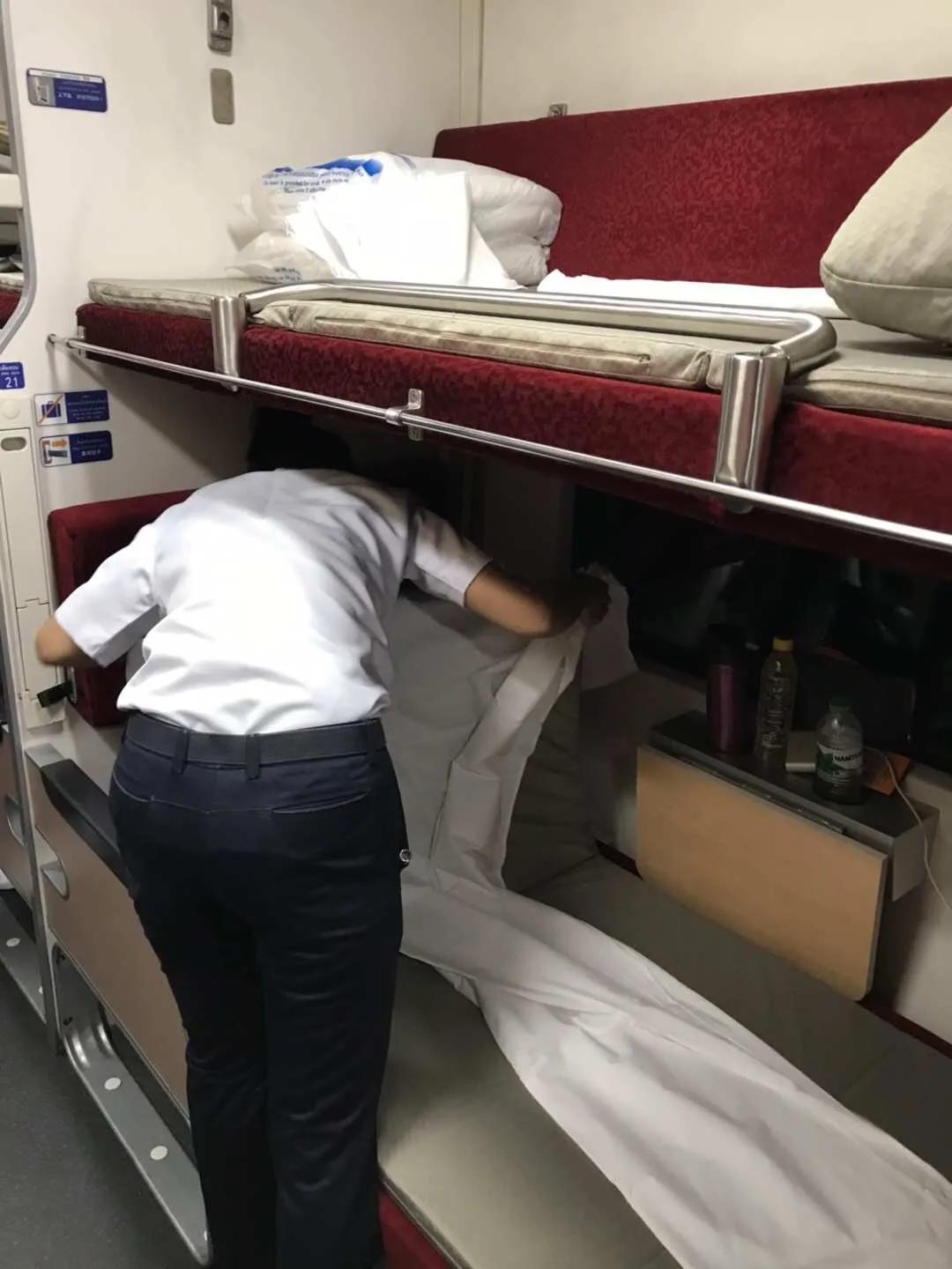 泰国旅游一定要吃什么,泰国旅游必须知道的几个景点