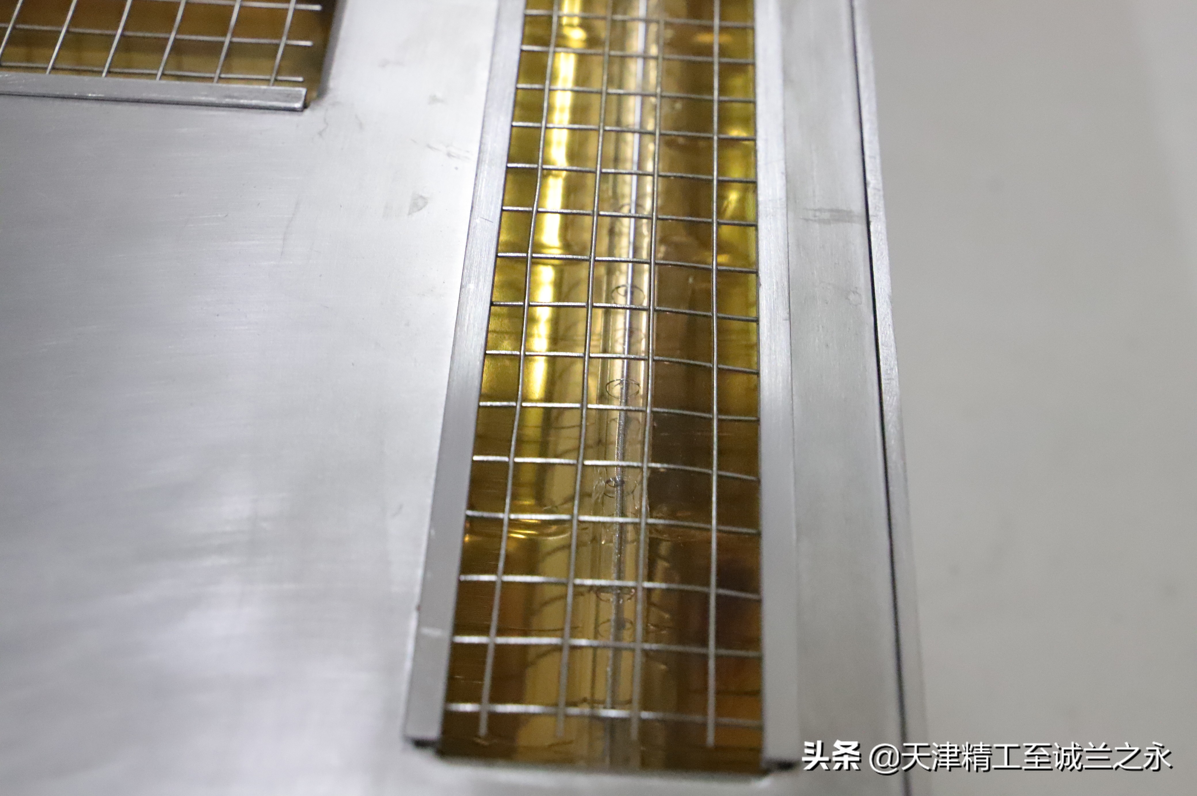 汽车喷漆工的信仰级工具翻新：瑞典IRT-300烤漆灯