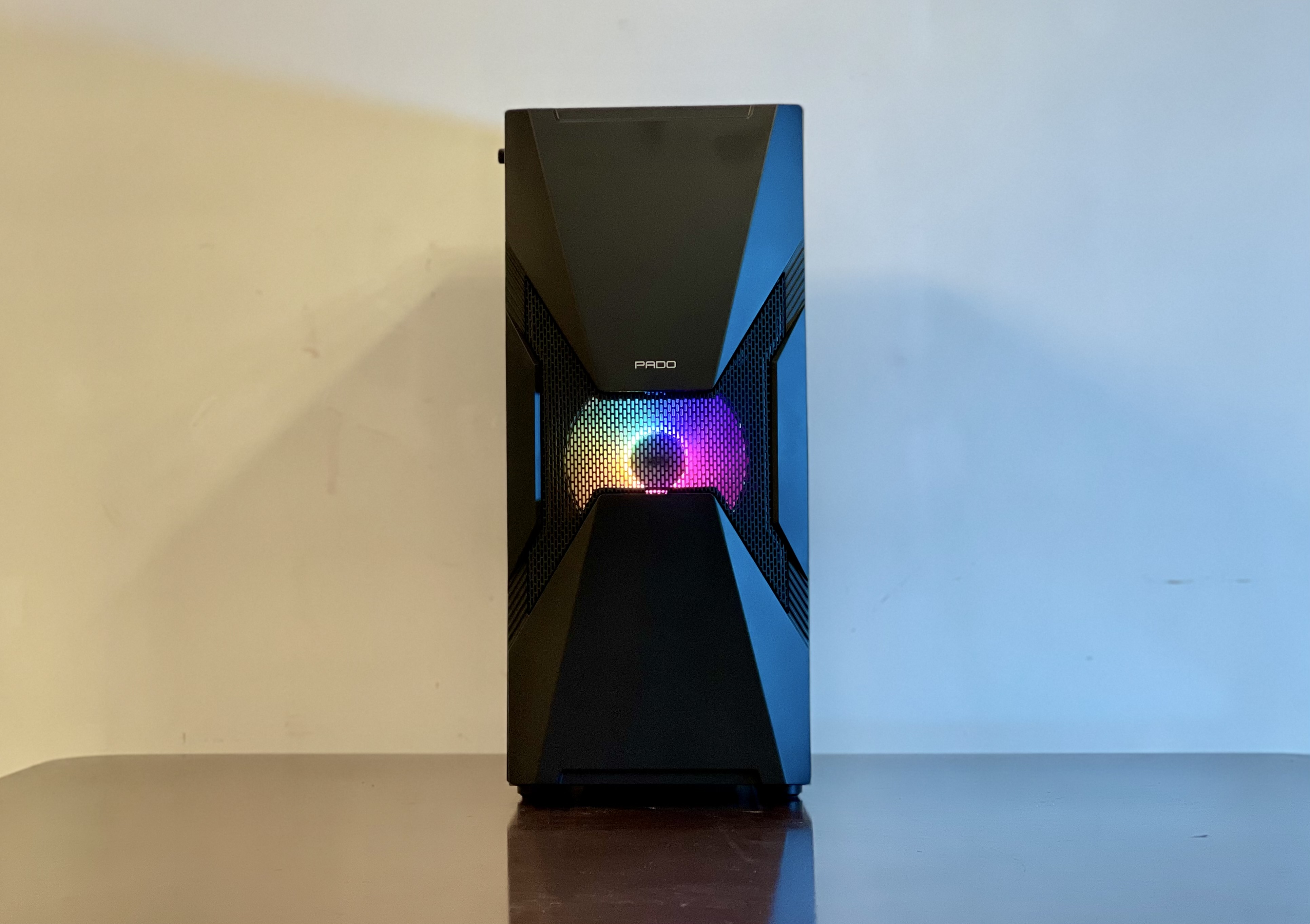 推荐几款有性价比的电脑主机,游戏和设计兼顾的电脑主机推荐