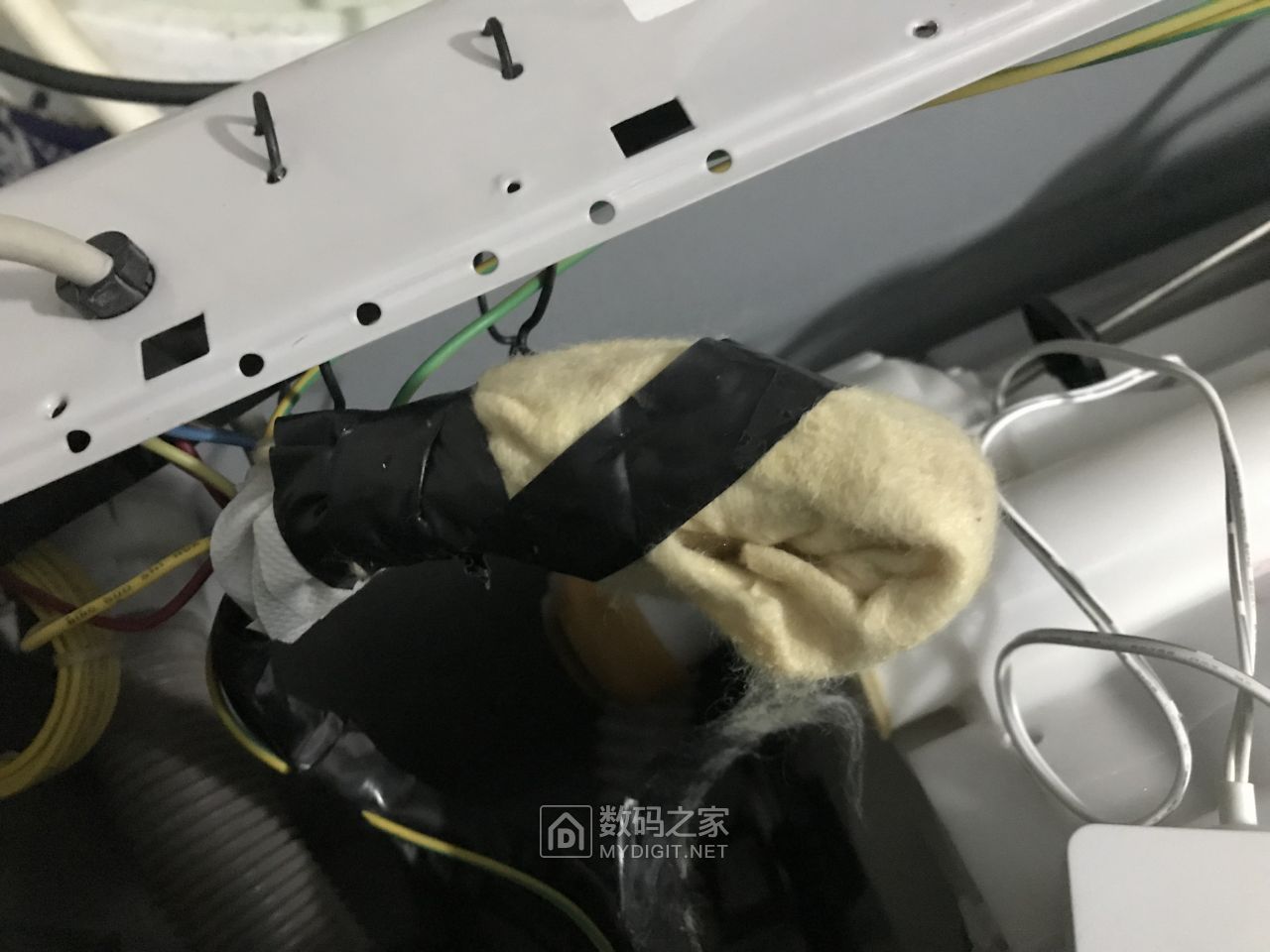 三洋全自动洗衣机故障码e8,三洋全自动洗衣机出现故障码e12