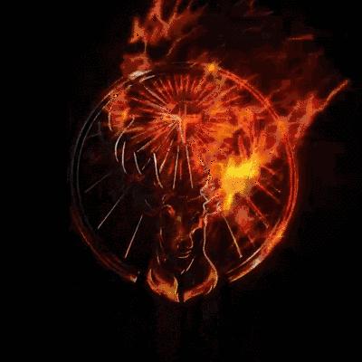 在每次不开心的时候身边都会有你,在每个坚持不下去的瞬间