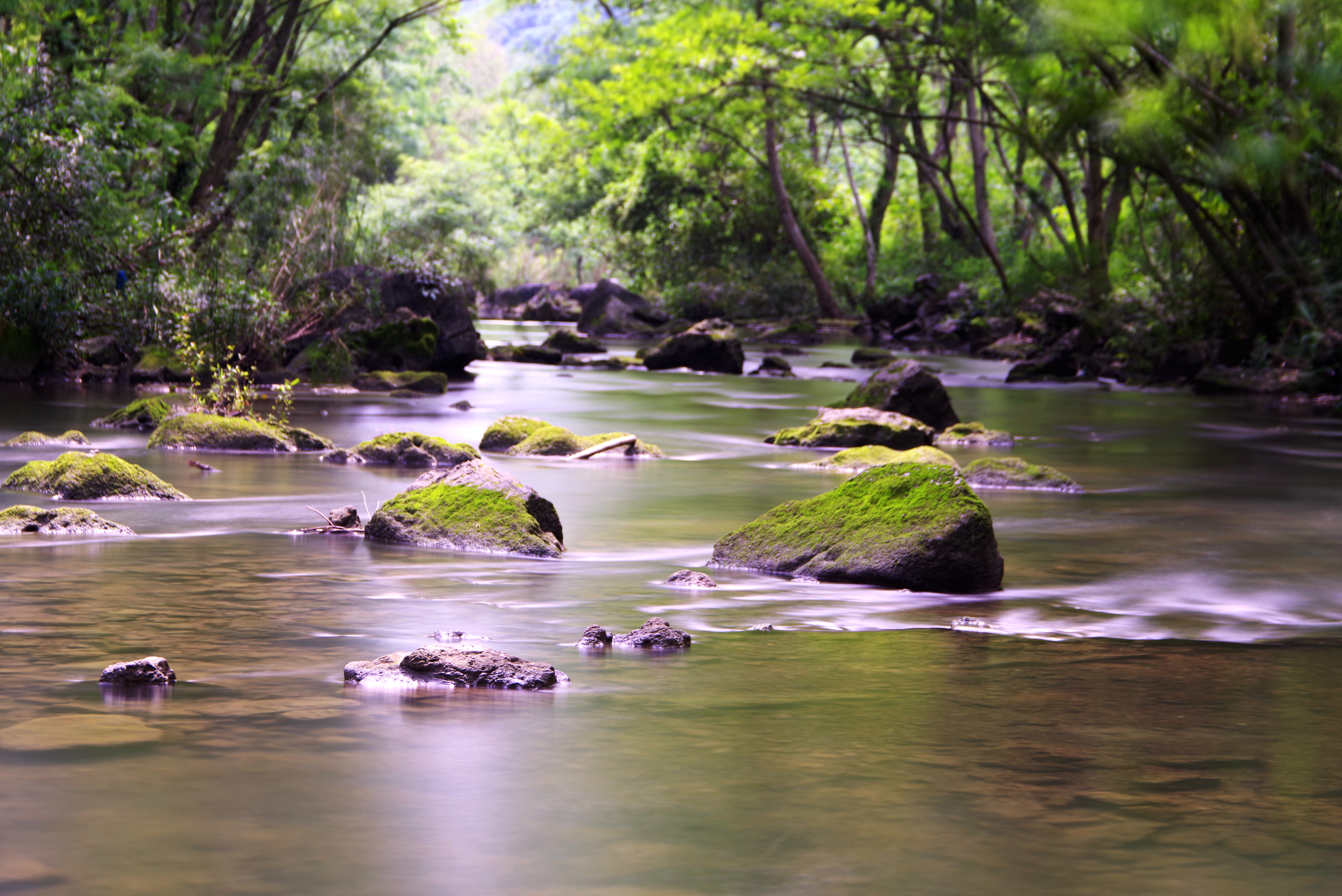 柳州鹿鸣山小七孔,柳州自驾小七孔旅游攻略
