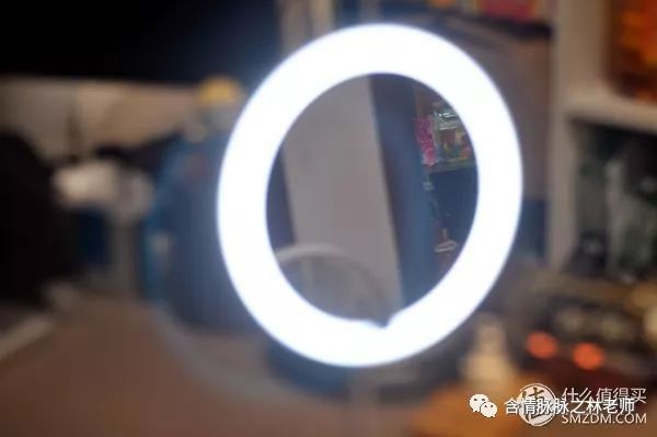 yeelight便携式美妆镜,yeelight手持式便携化妆镜