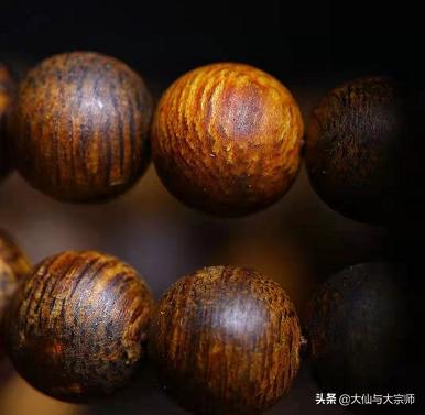奇楠108颗手串值得珍藏吗,真正的奇楠手串价格