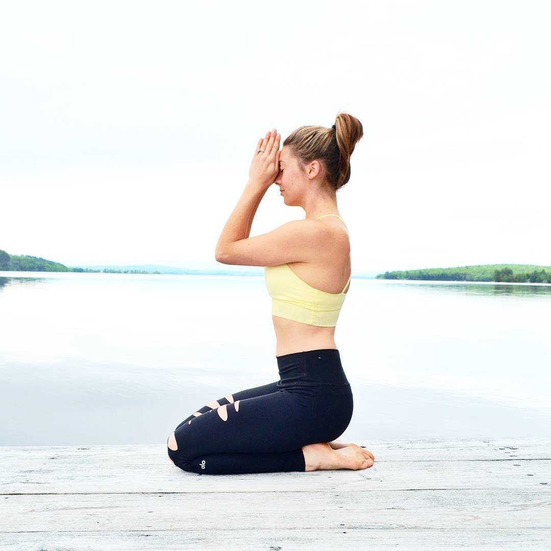 不想练健身了,瑜伽新手可以直接练习普拉提