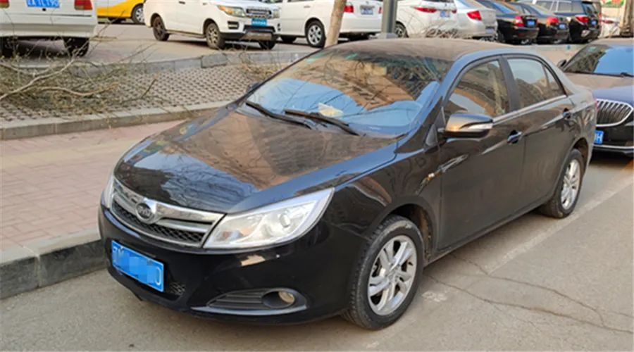 八年的比亚迪速锐值得买吗,比亚迪速锐十万公里用车感受