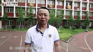 气哭专业画家，画画10年还不如保安大叔，流浪大爷，食堂大姐？