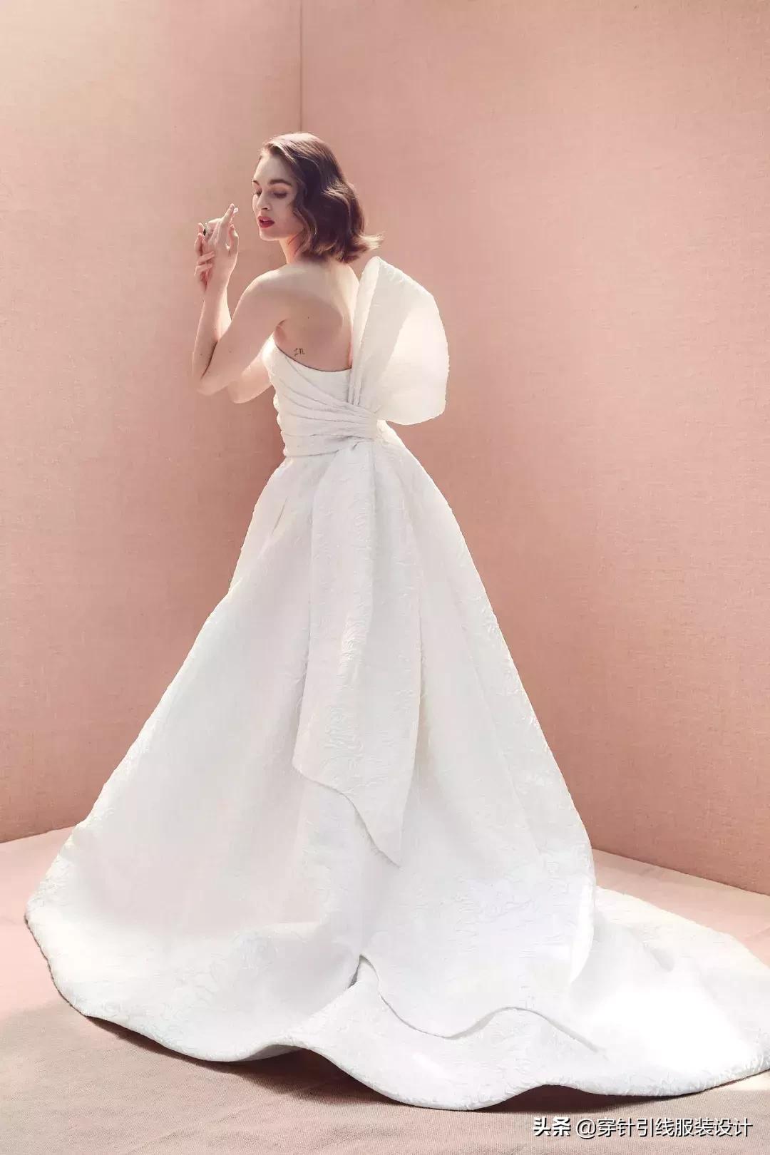 oscardelarenta婚纱走秀,婚纱欧美风秀场款