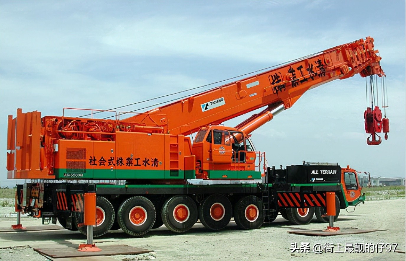 塔吊证办理需要什么证件,塔吊证和行吊证有区别吗