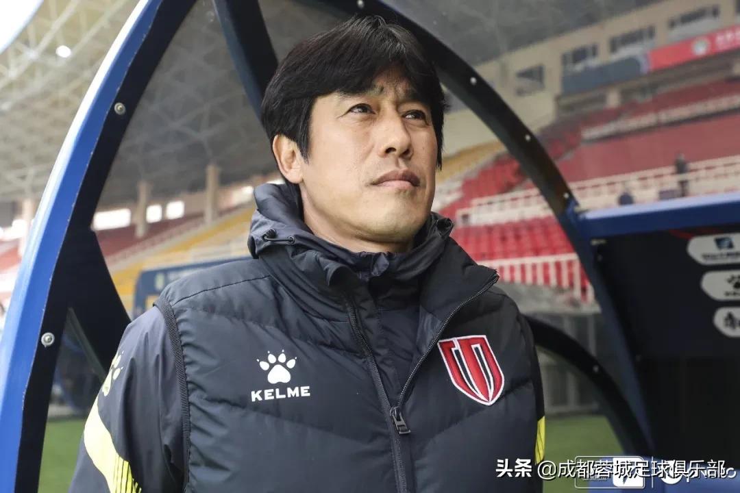 成都蓉城vs上海申花战报,成都蓉城3-0战胜大连人战报