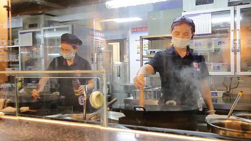 想3.8折吃这顿当家菜,你得喊一声「嫂子」