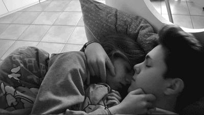 女朋友不想戴钻戒怎么办,女朋友不想戴我送她的戒指