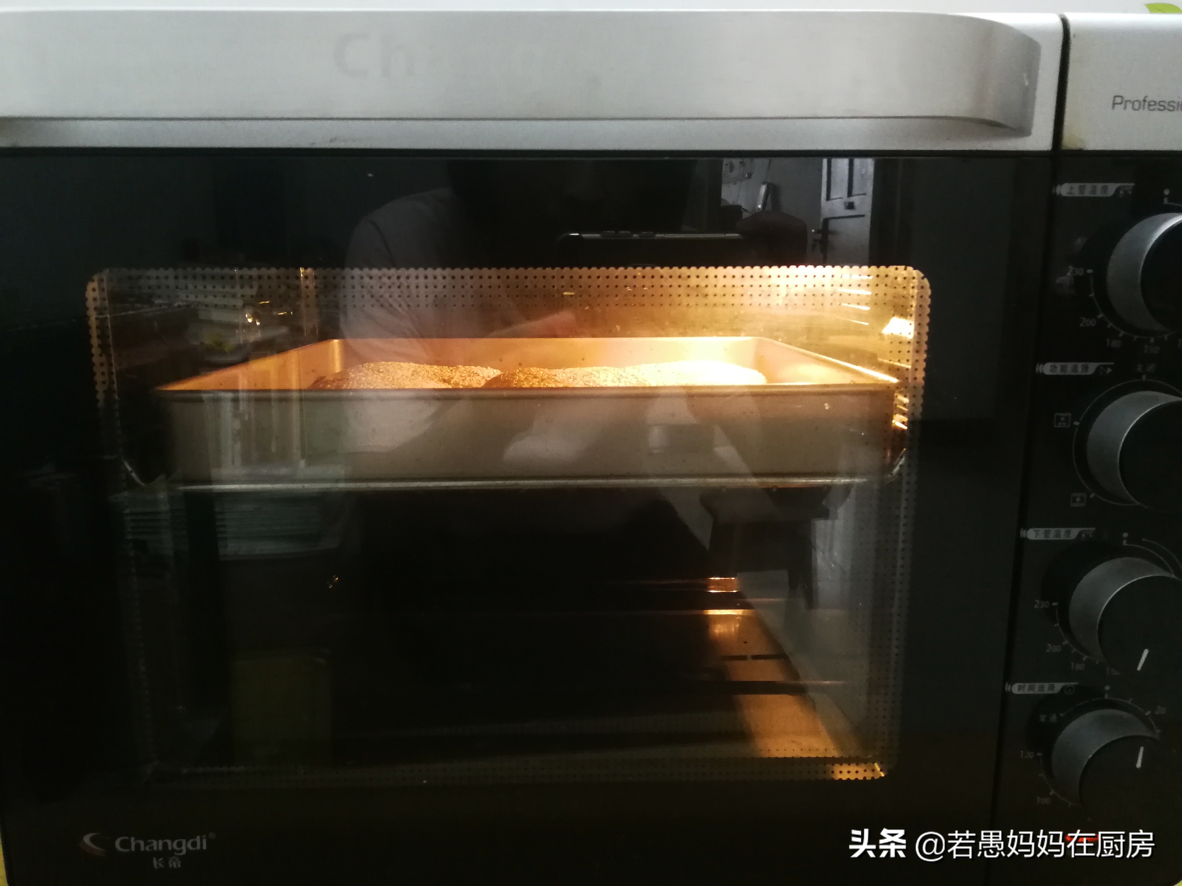 路边摊油酥烧饼怎么做,路边摊芝麻饼的做法