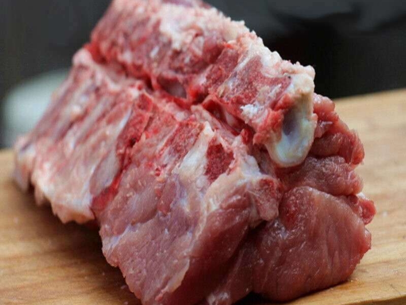 排骨和肋排哪个划算,买排骨买精排合适还是叉骨合适