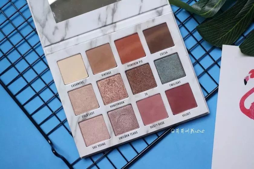 火遍小红书零差评！这几款眼影简直美到犯规！太适合秋冬用了~