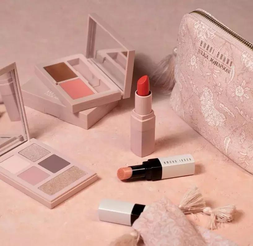 2019联名彩妆,最好看的彩妆联名款是哪款