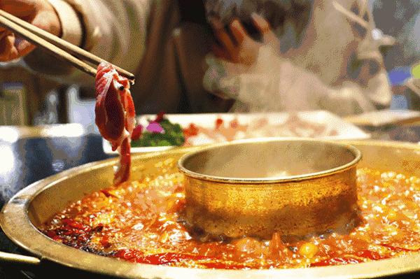 吃完火锅一身味怎么办,吃完火锅整个喉咙都痛怎么回事