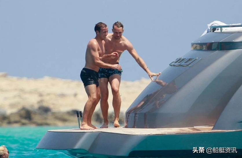 足球俱乐部游艇,足球明星买游艇