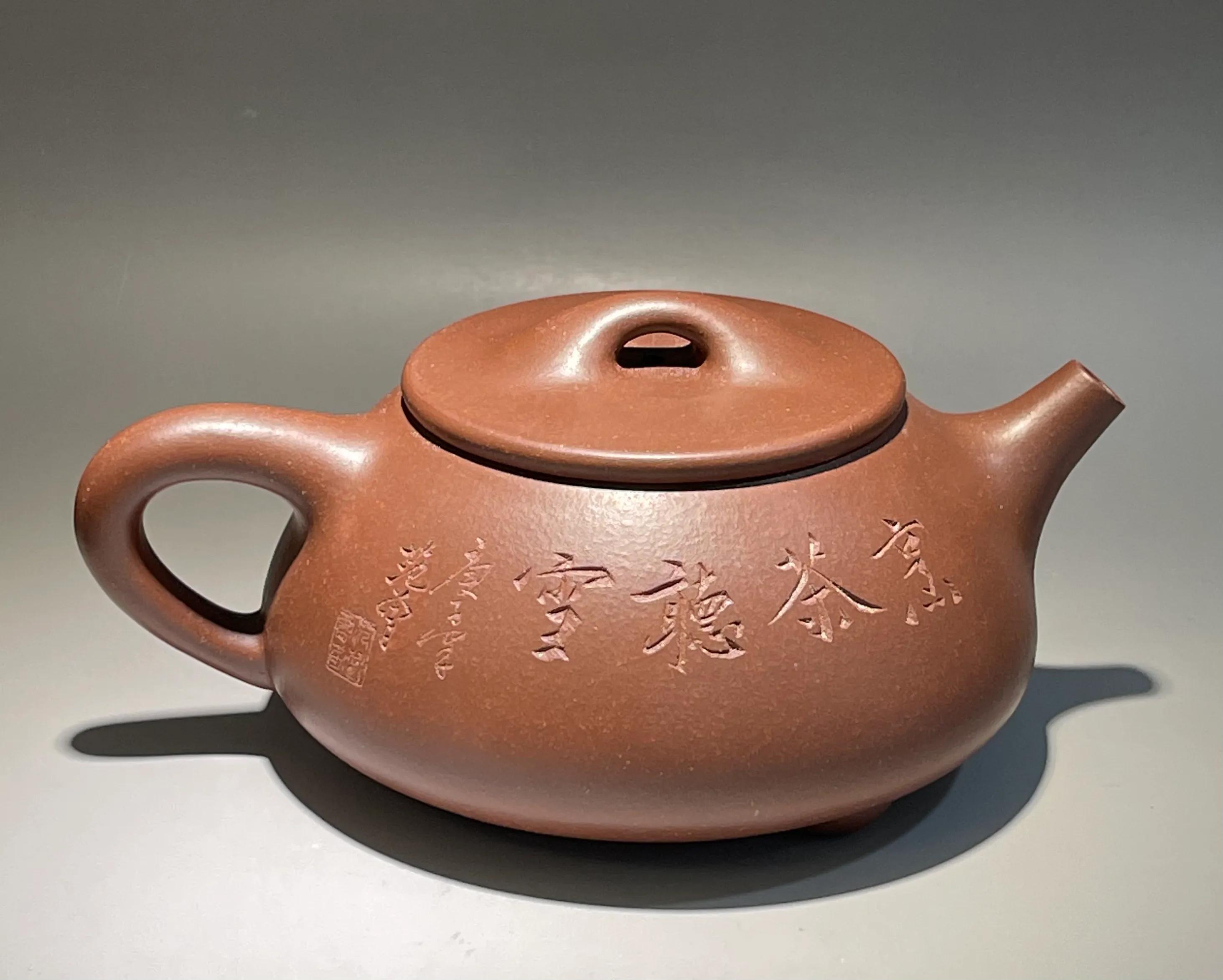 紫砂壶为什么价格幅度那么大,紫砂壶的未来价值