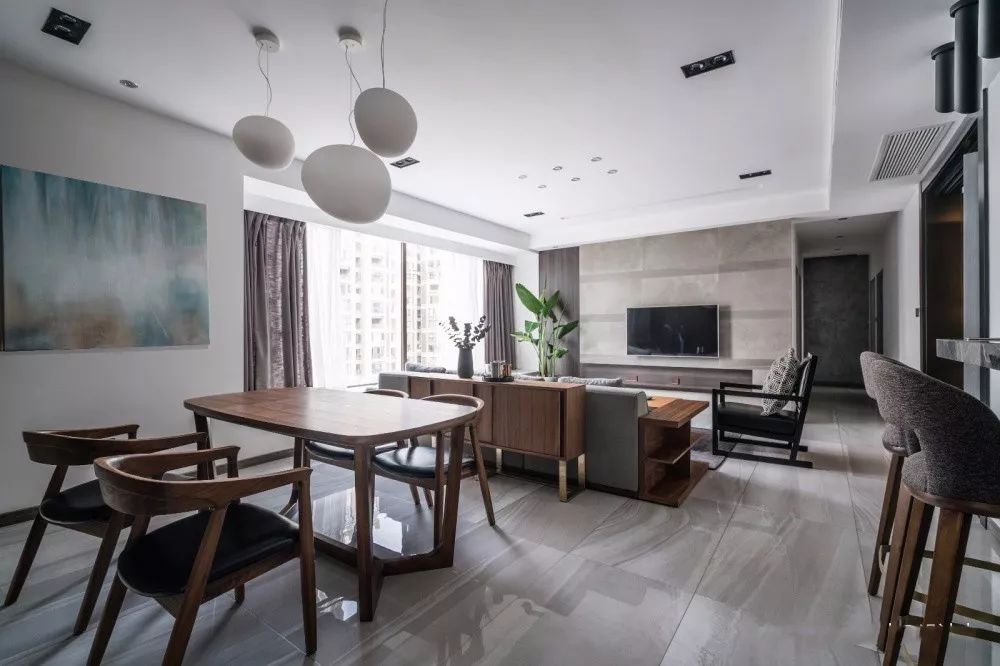 客厅大面积地砖深灰色铺贴效果图,客厅地砖简约铺贴图