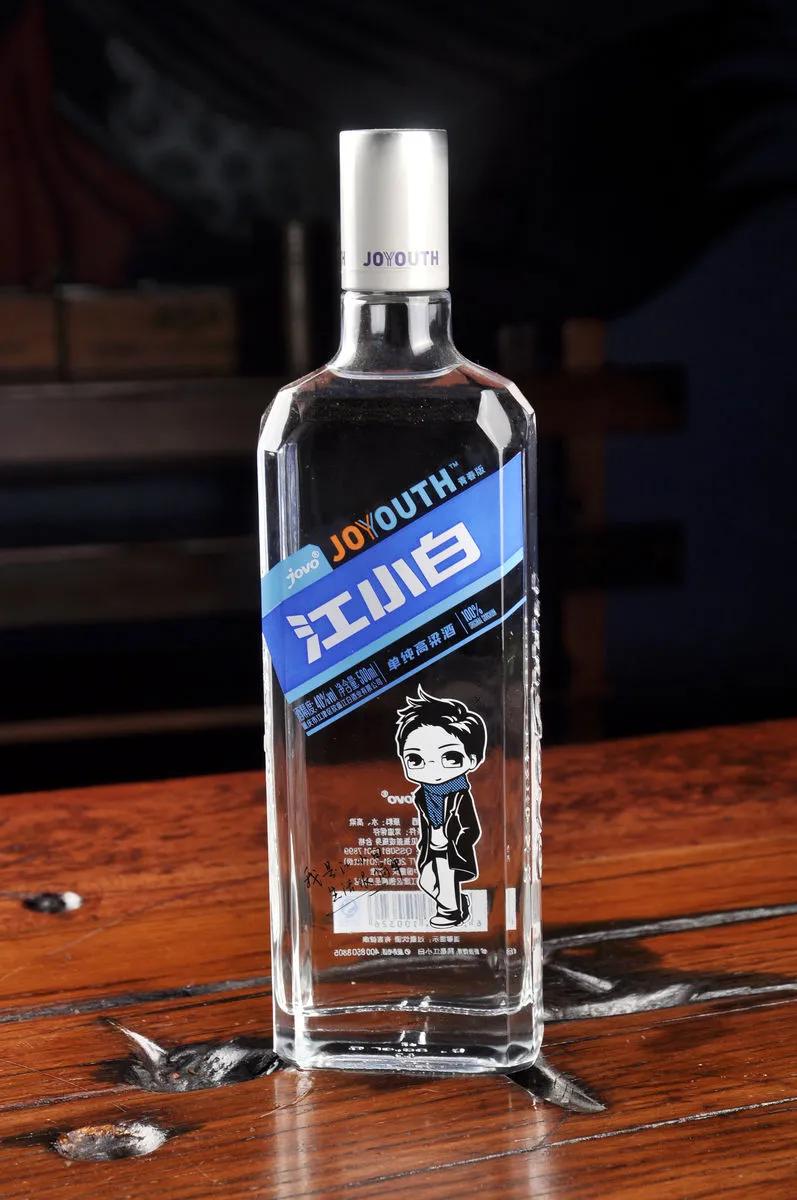 所谓的兄弟就是酒肉朋友,所谓的兄弟情