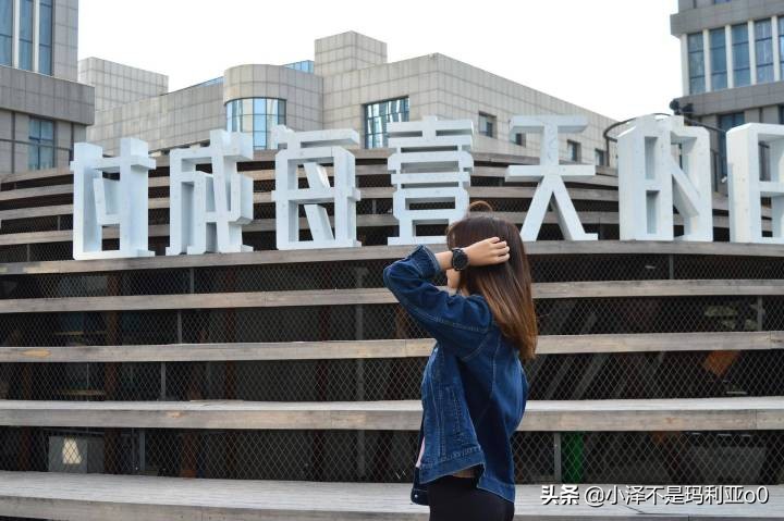 jeep黑骑士手表拍照,摸鱼黑骑士