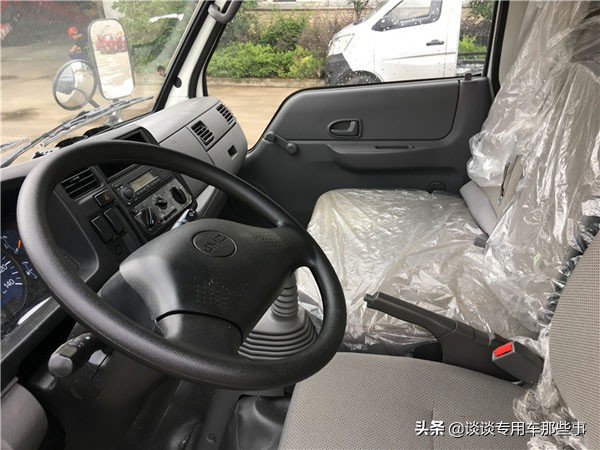 江铃顺达4.2米冷藏车报价及图片,江铃顺达宽体4米蓝牌冷藏车