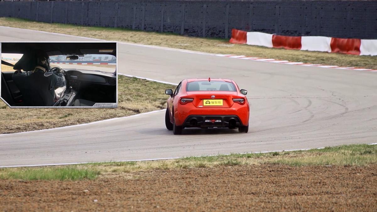 情怀评测丰田86：无妹可撩无所谓，有弯可漂才珍贵！