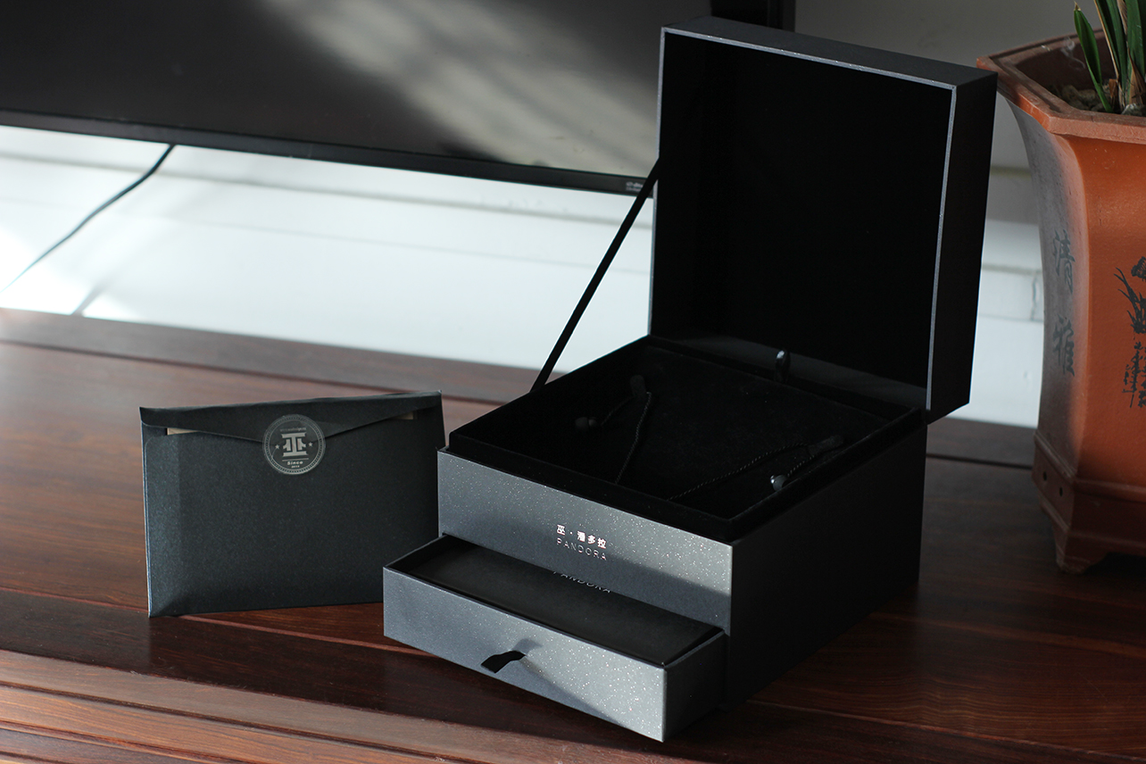 仪式感满满的平价耳机,精致耳机高级感