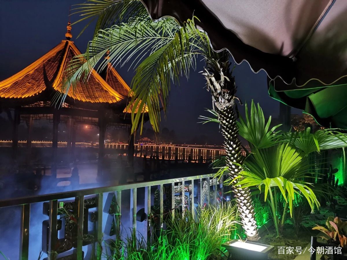 藏匿在邛崃的酒馆，今晚约吗？