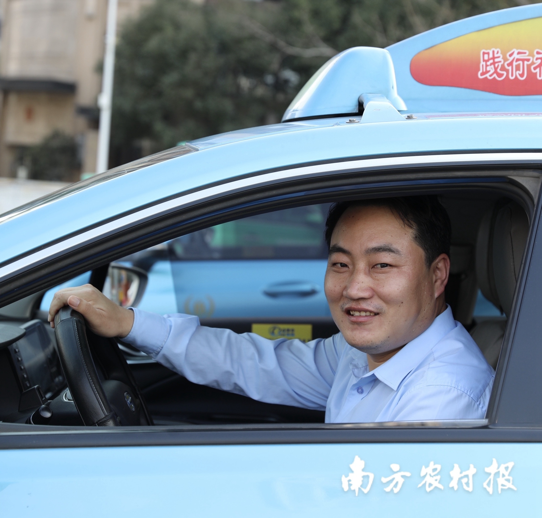 留粤过年奖金高，外卖骑手小哥来年想带个女朋友回家