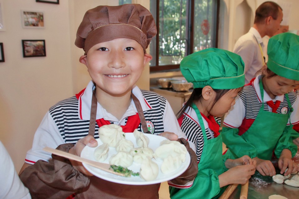 业界的黑马!秦岭北麓全域旅游再添新亮点,楼观研学营地落成