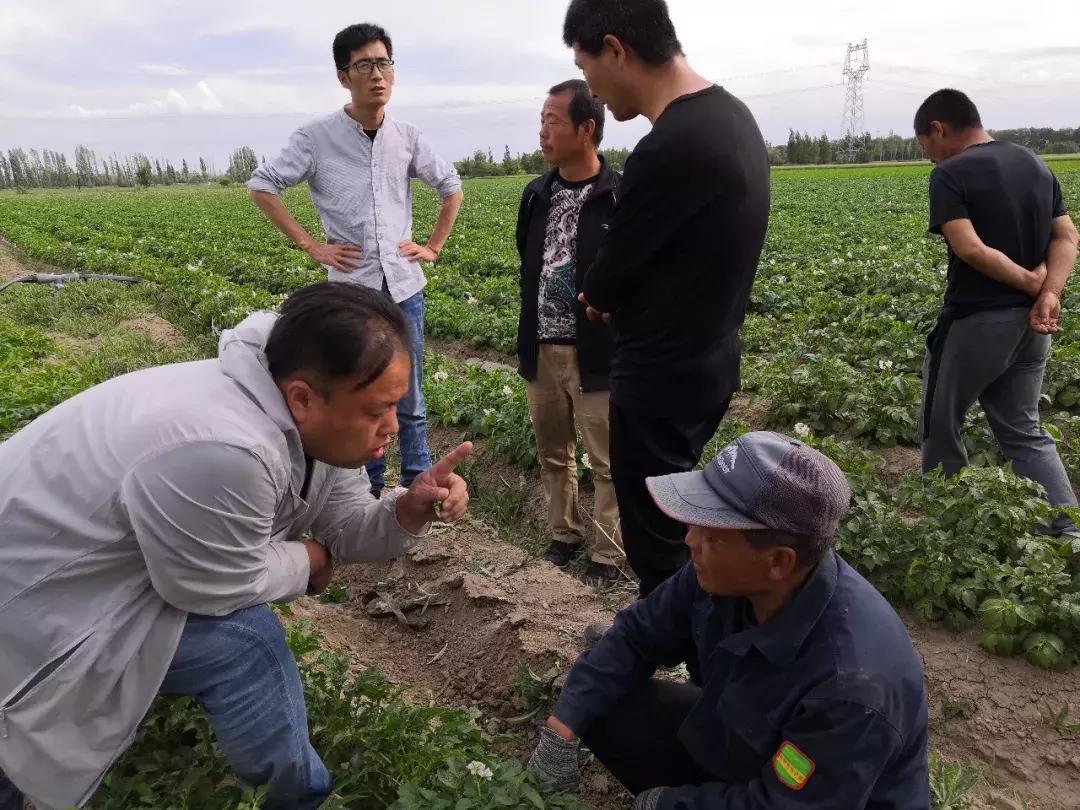 「封面人物」老猫：零售商需要什么，我们就教他们什么？