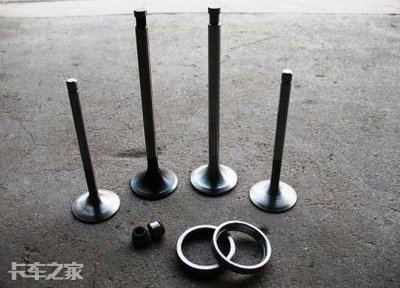 国六lng车价格,国六lng牵引车费气