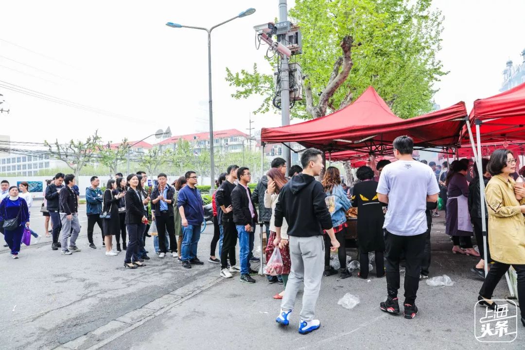 结棍！浦东版的“小*疆新**”美食一条街，让全上海人都羡慕