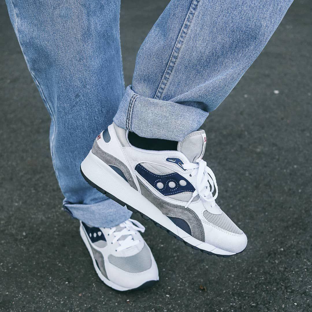 球鞋上脚精选集,每日精选球鞋上脚今天出门穿哪双